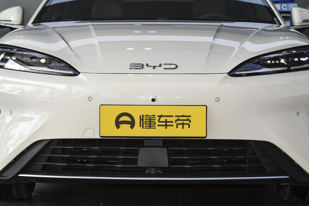 BYD Seal 07 DM 2026, фото 10