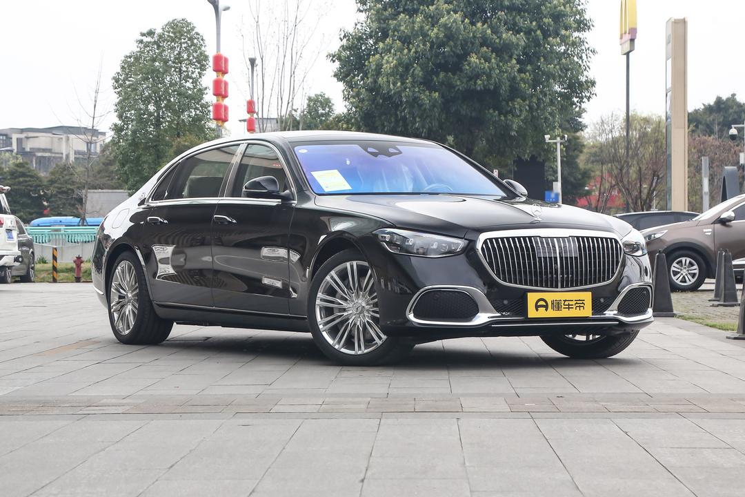 Mercedes-Benz Maybach S-Class 2026, фото 3