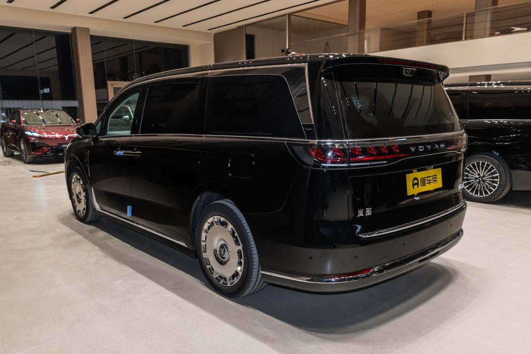 Voyah Dream PHEV 2026, фото 4