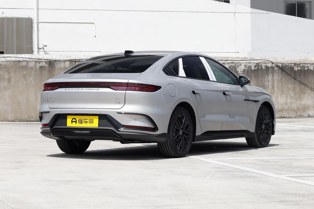 BYD Han DM 2026, фото 7