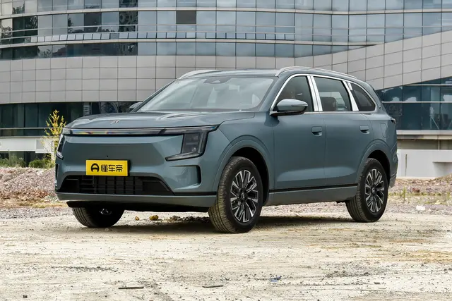 Jetour L7 PLUS 2026 — купить из Китая под заказ