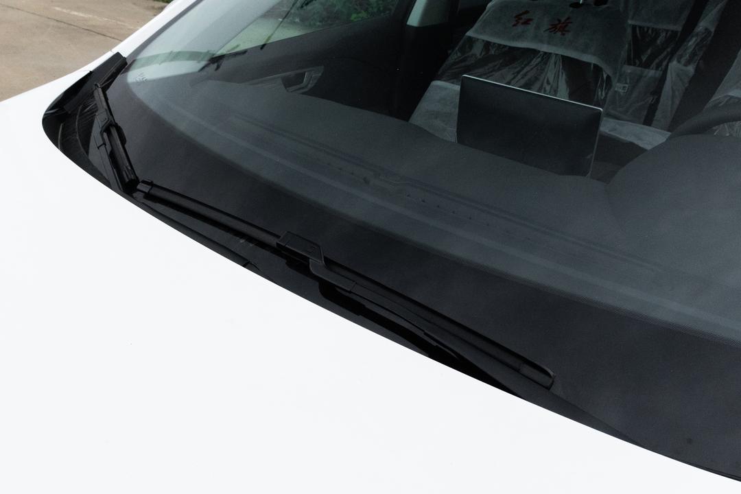 Hongqi E-QM5 2026, фото 15