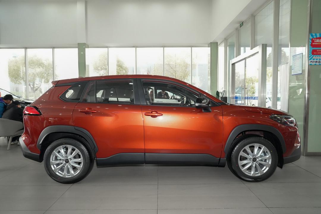 Toyota Corolla Cross 2026, фото 8