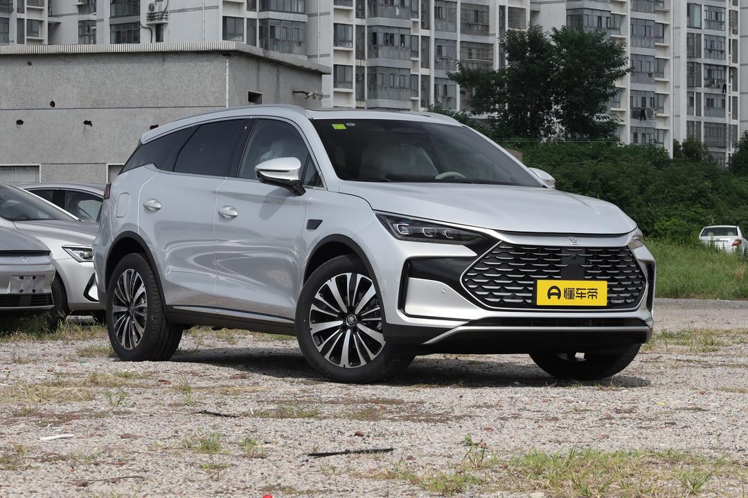 BYD Tang DM 2026, фото 3