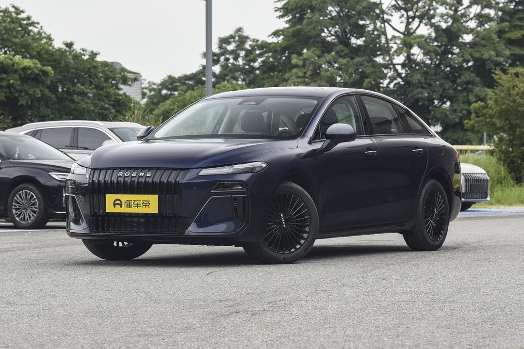 Roewe M7 DMH 2026, фото 1