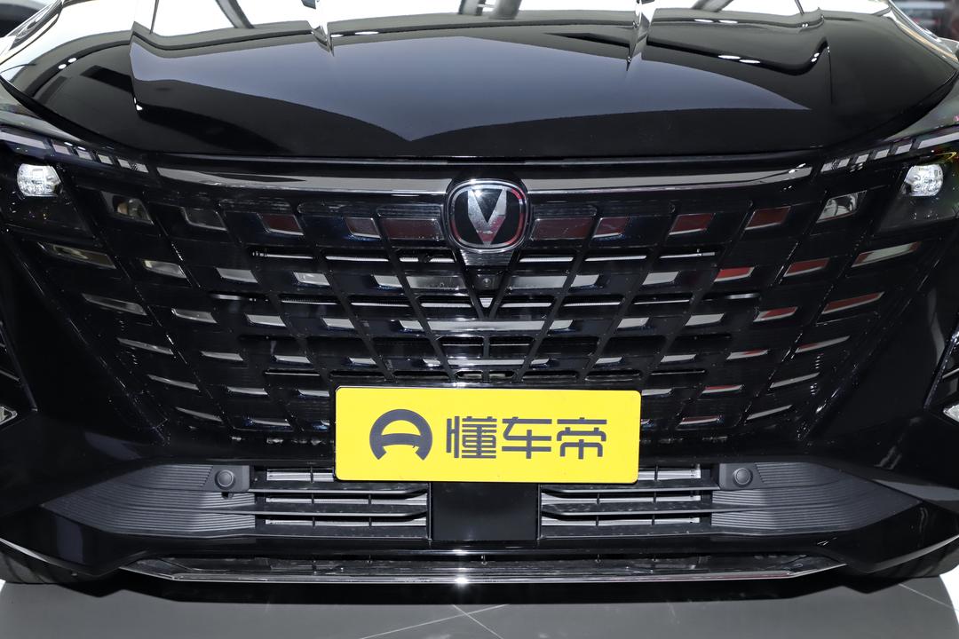 Changan UNI-Z 2026, фото 9