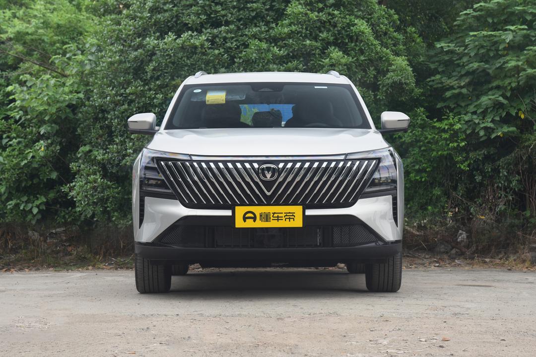Changan CS75 PLUS 2026, фото 2