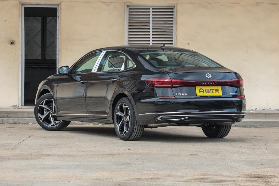 Volkswagen Passat 2026, фото 5