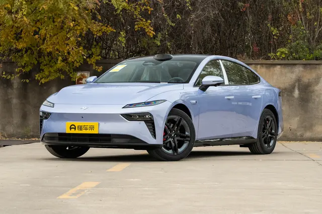 Dongfeng Yipai 007 2026 — купить из Китая под заказ