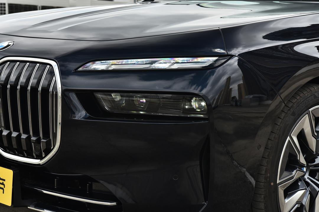 BMW 7-Series 2026, фото 14
