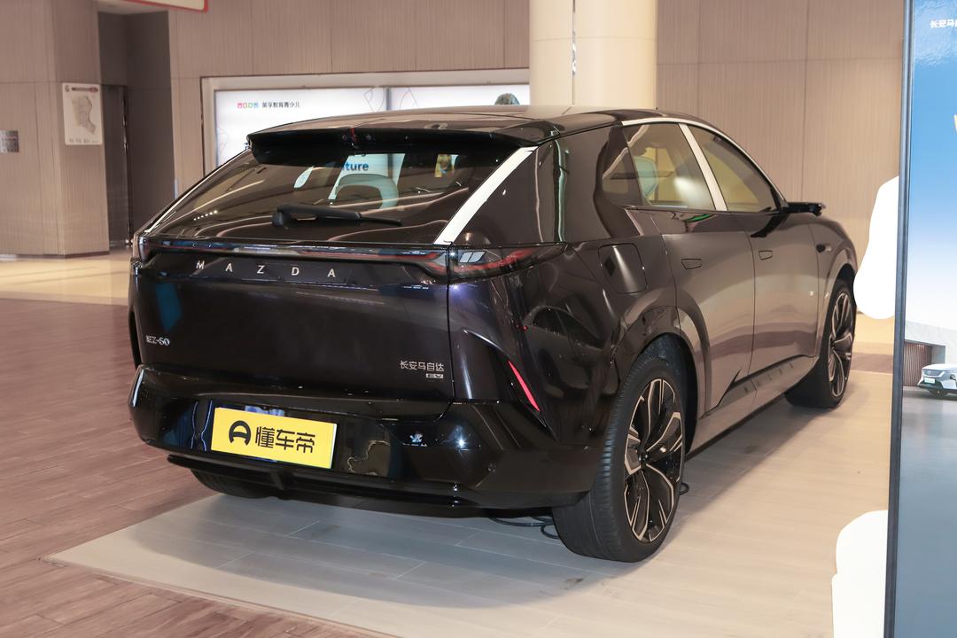 Mazda EZ-60 2026, фото 7