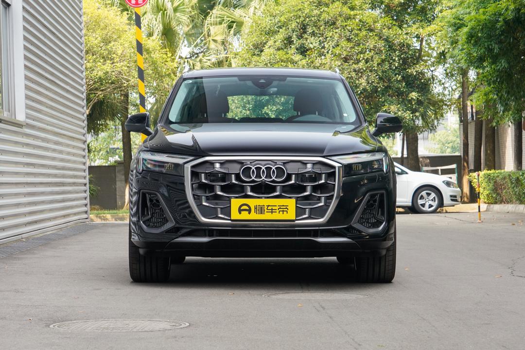 Audi Q7 2026, фото 2