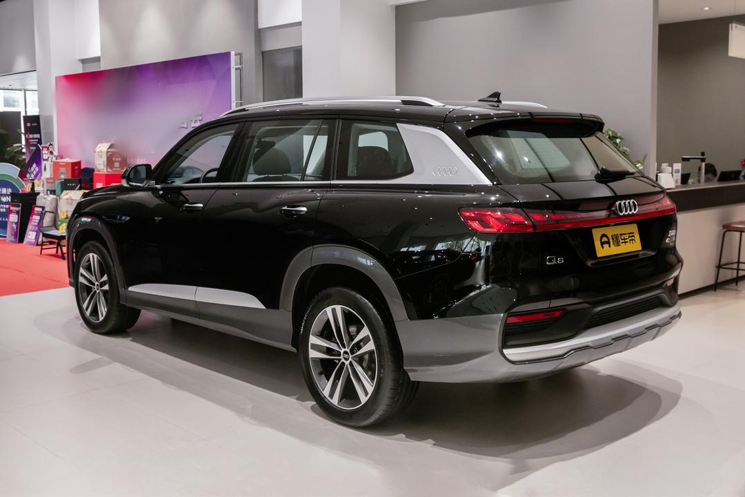 Audi Q6 2026, фото 4
