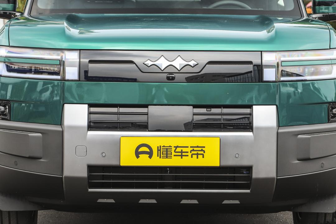 BYD Titan 7 EV 2026, фото 10