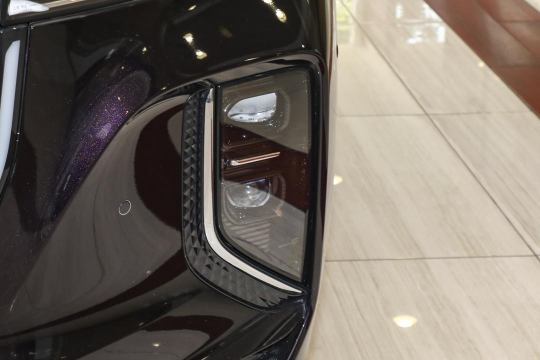 Hongqi H9 2026, фото 10