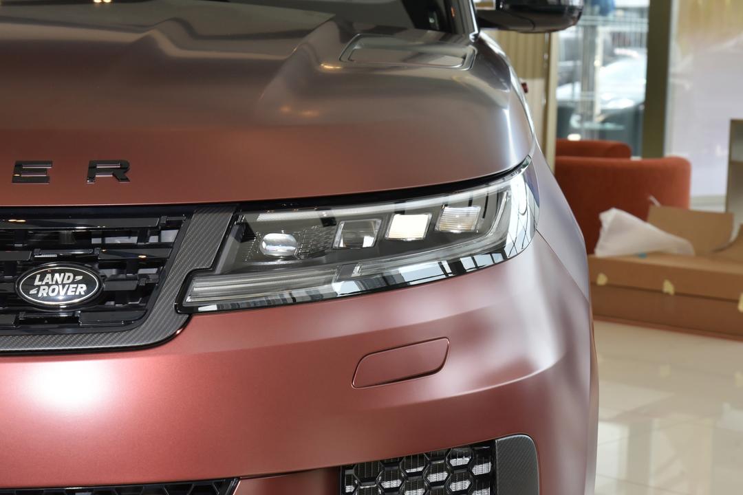 Land Rover Range Rover Sport 2026, фото 11