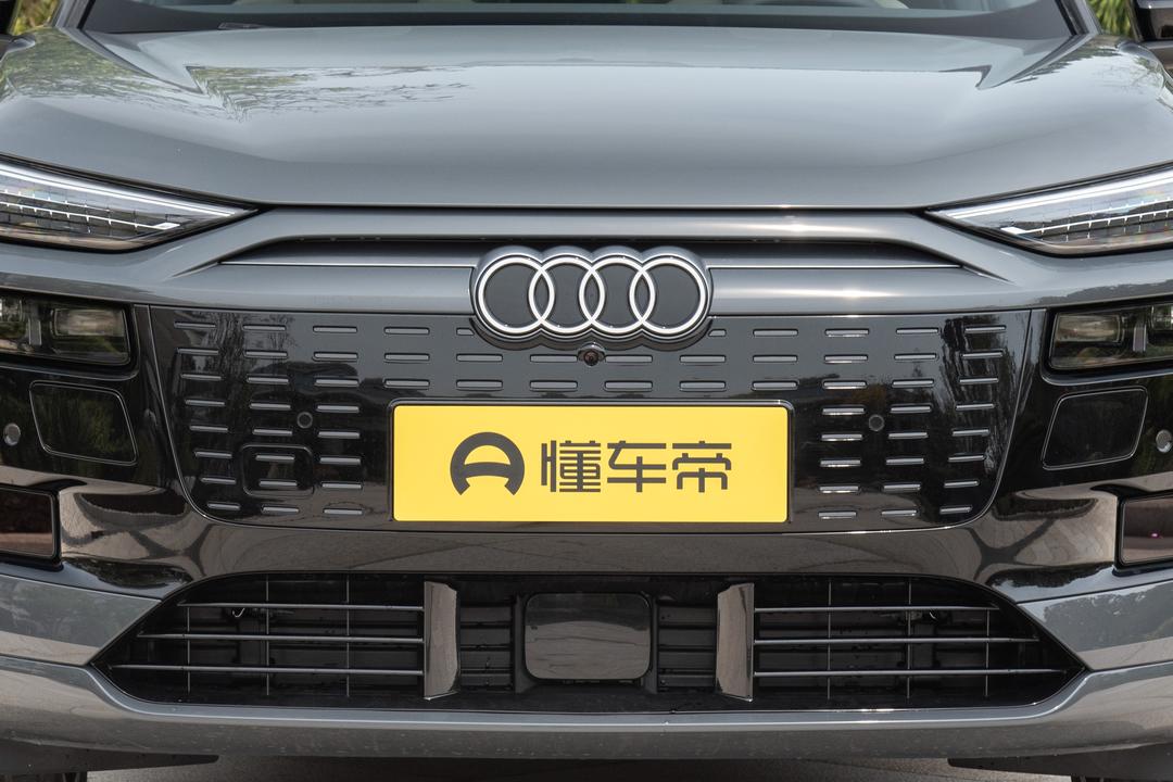 Audi Q6L Sportback e-tron 2026, фото 10