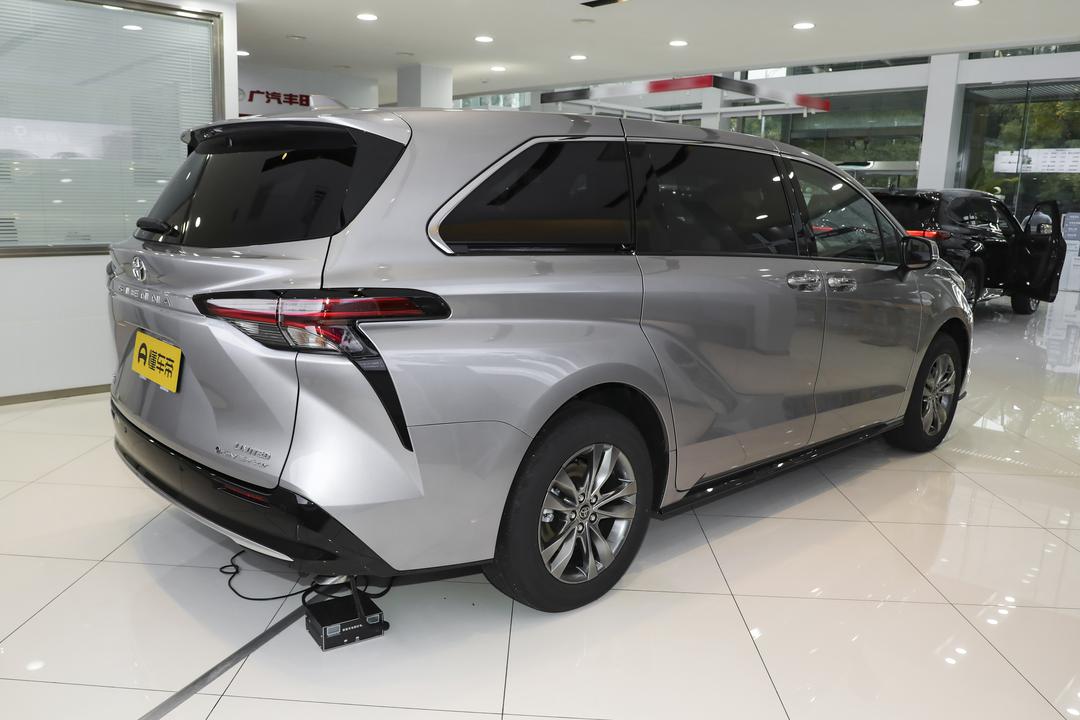 Toyota Sienna 2026, фото 6