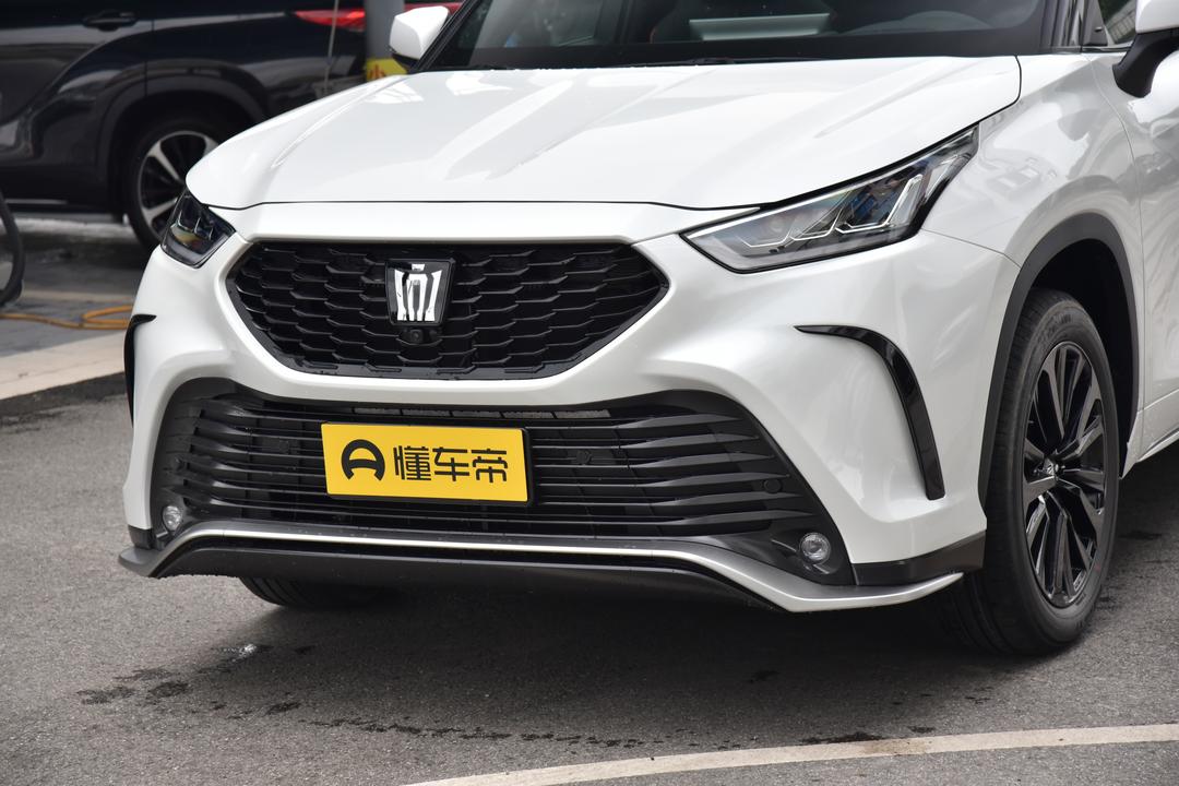 Toyota Crown Kluger 2026, фото 9
