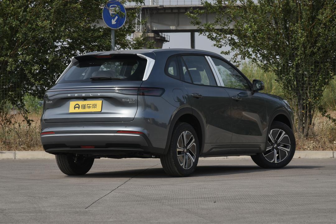 Geely Starship 7 EM-i 2026, фото 7