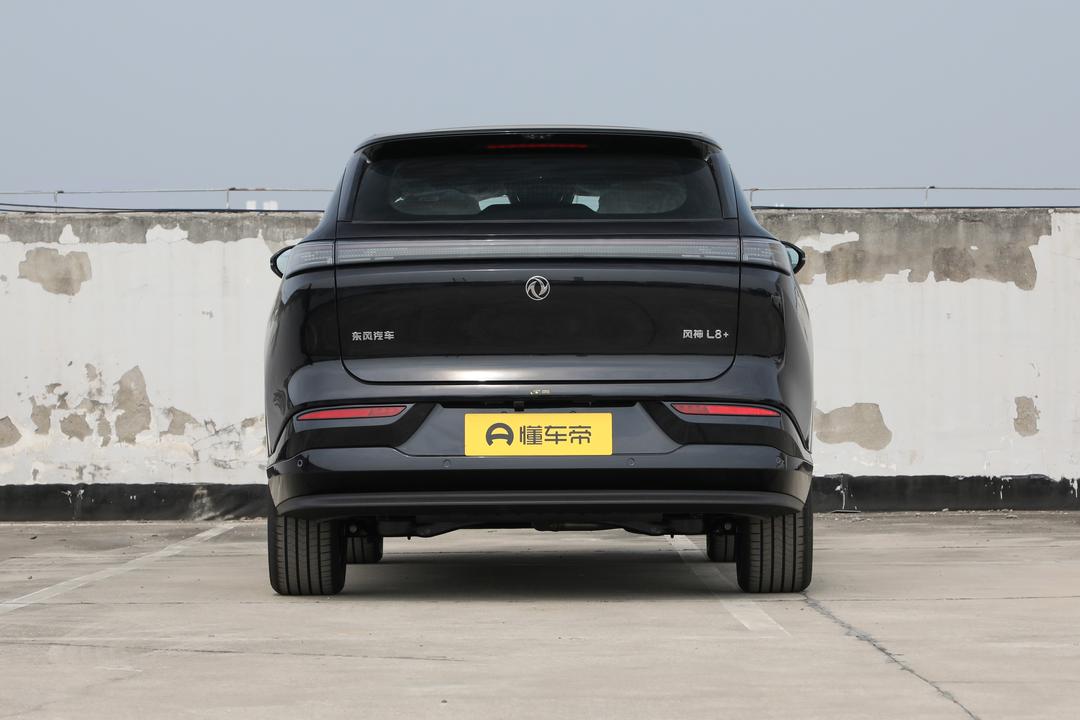 Dongfeng L8 PHEV 2026, фото 6