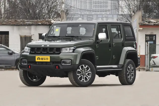 BAIC BJ40 2026 — купить из Китая под заказ