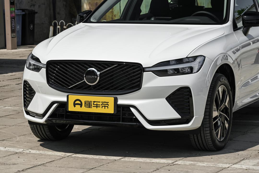 Volvo XC60 2026, фото 9