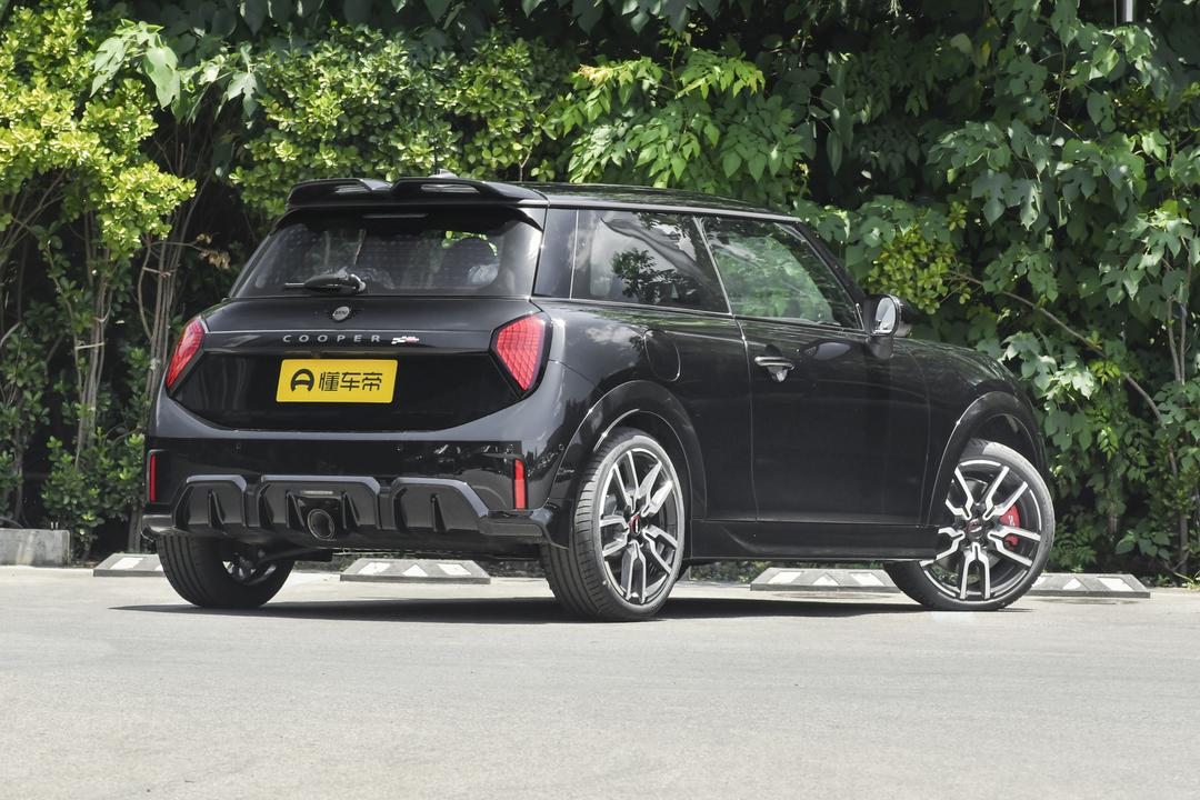 MINI JCW 2026, фото 7