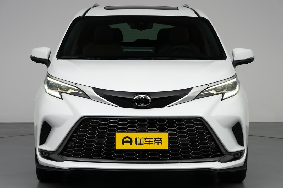Toyota Granvia 2026, фото 12