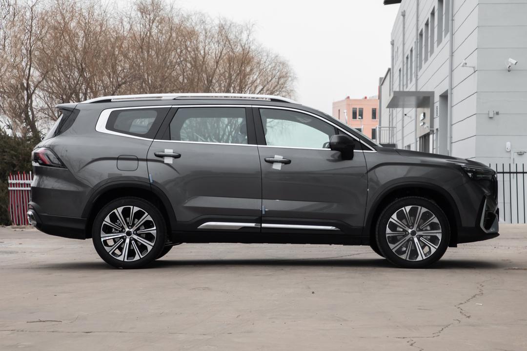 Geely Okavango 2026, фото 8