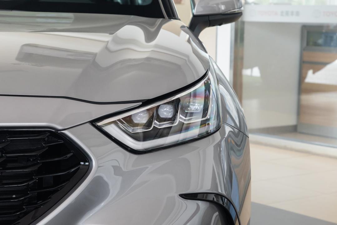 Toyota Crown Kluger 2026, фото 11