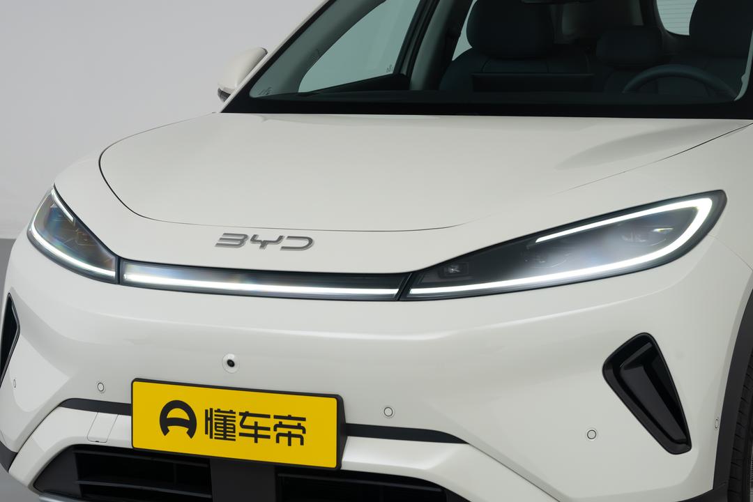 BYD Sealion 05 EV 2026, фото 12