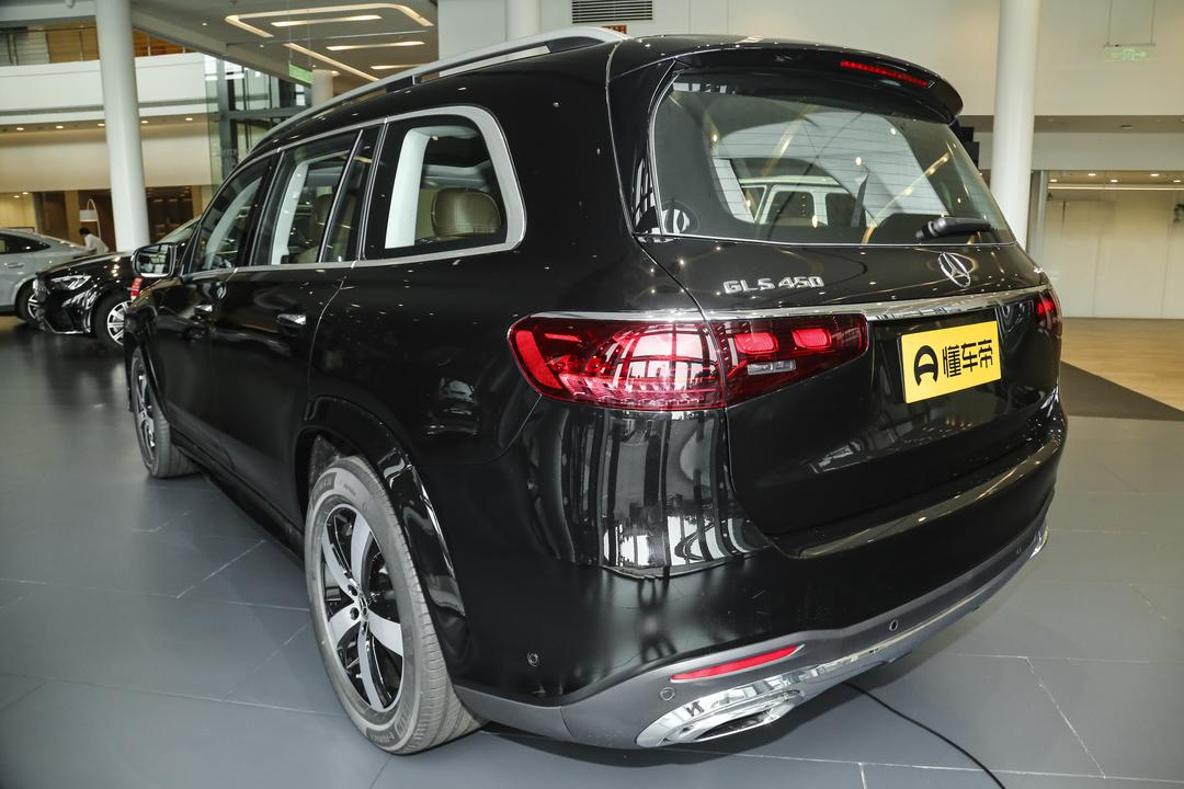 Mercedes-Benz GLS 2026, фото 5