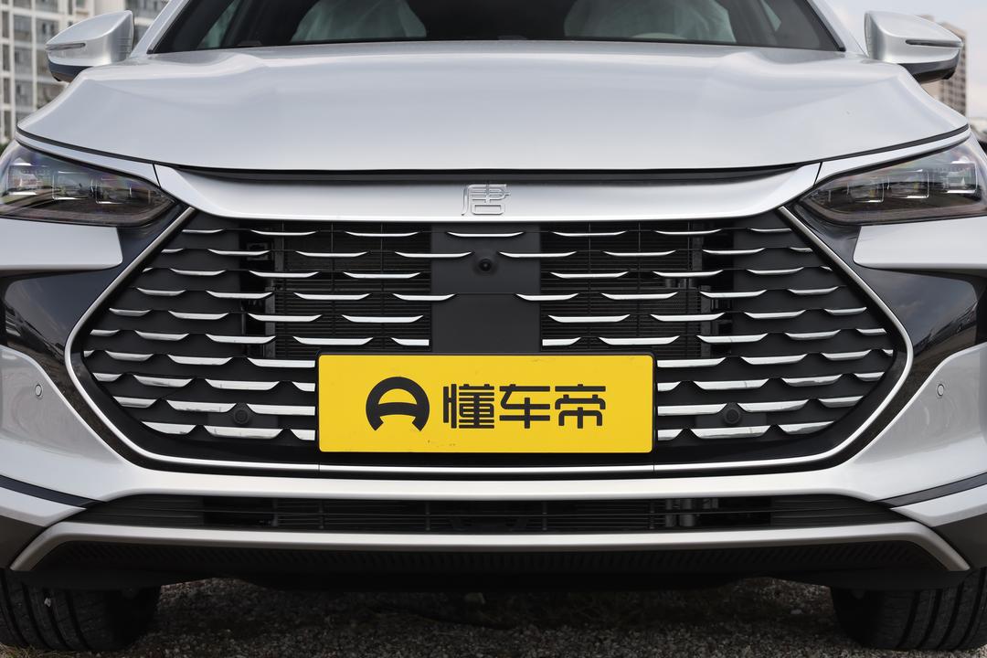BYD Tang DM 2026, фото 10