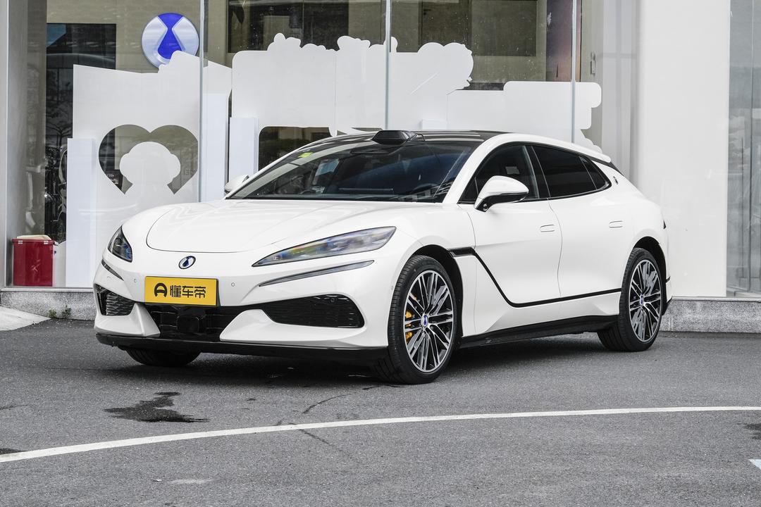 Denza Z9GT EV 2026, фото 1