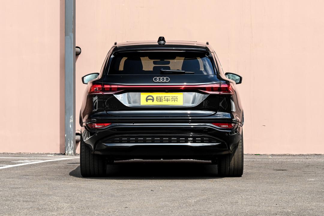Audi Q6L e-tron 2026, фото 6