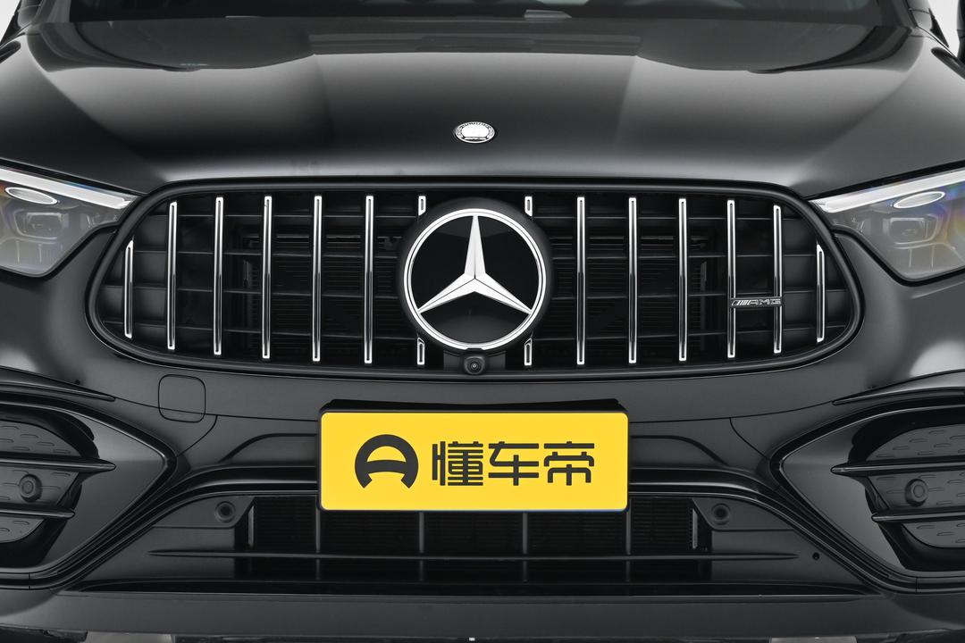Mercedes-Benz GLC AMG 2026, фото 10