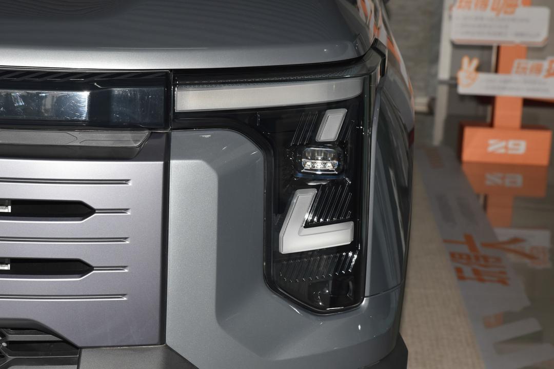 Dongfeng Nissan Z9 2026, фото 10