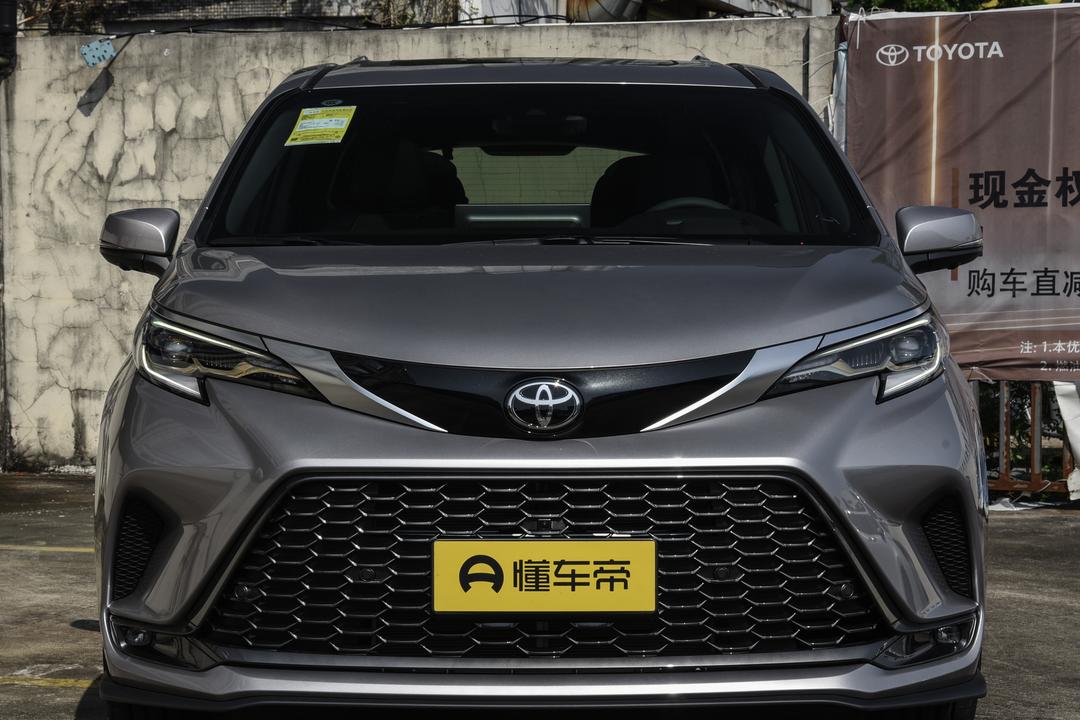 Toyota Granvia 2026, фото 12
