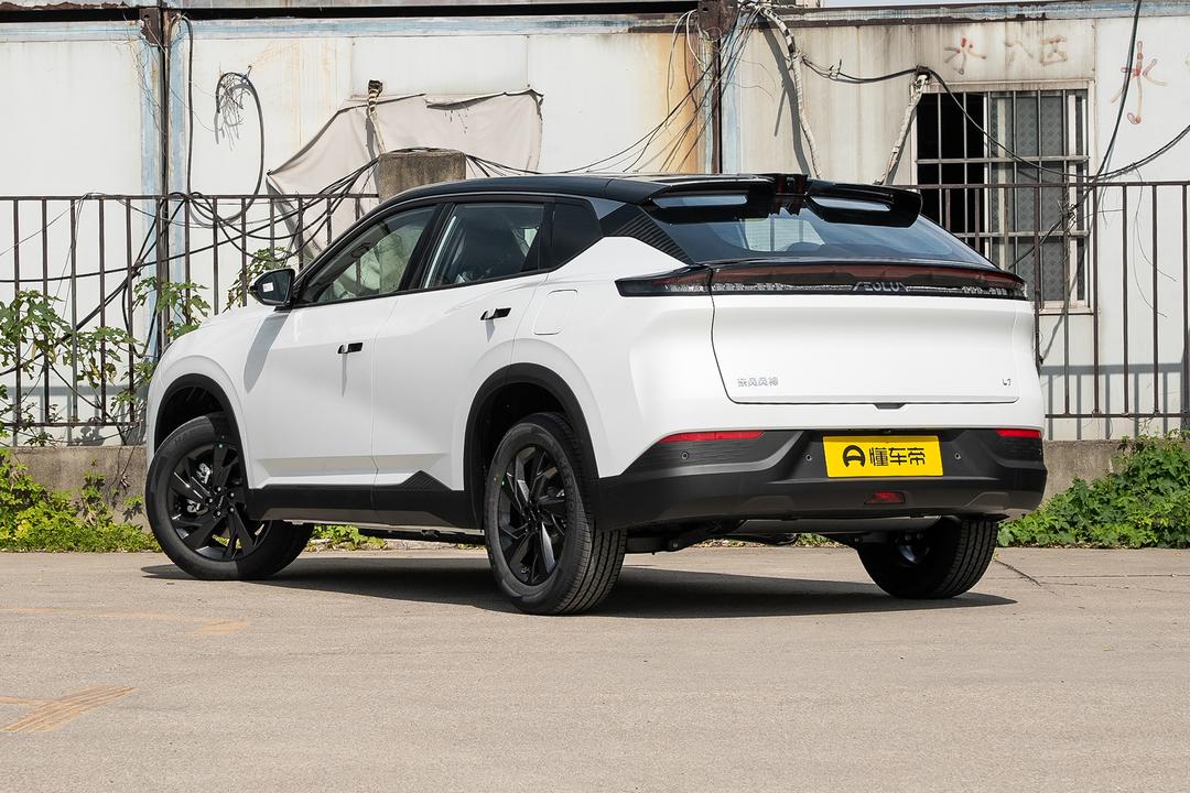 Dongfeng L7 PHEV 2026, фото 5