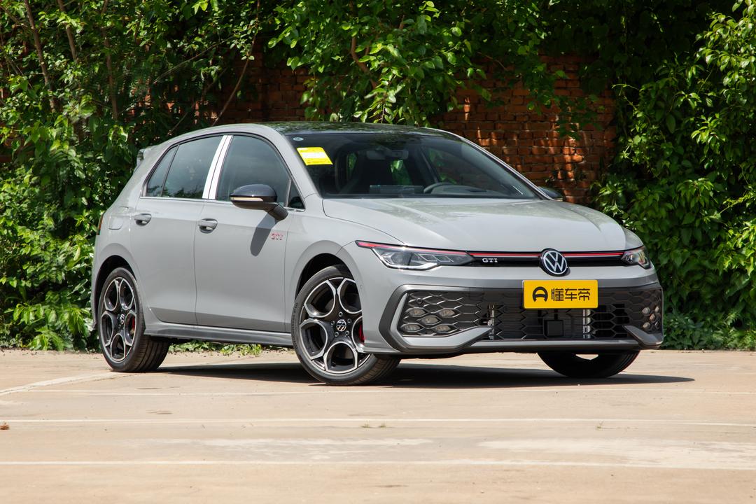 Volkswagen Golf GTI 2026, фото 3