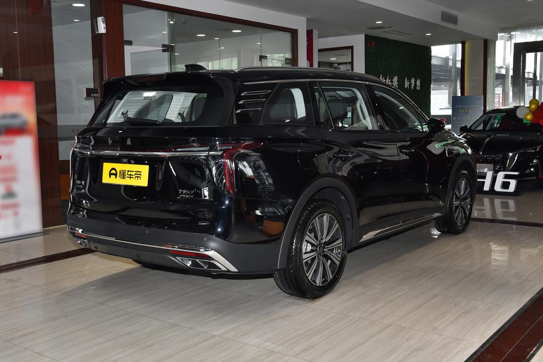 Hongqi HS7 PHEV 2026, фото 7