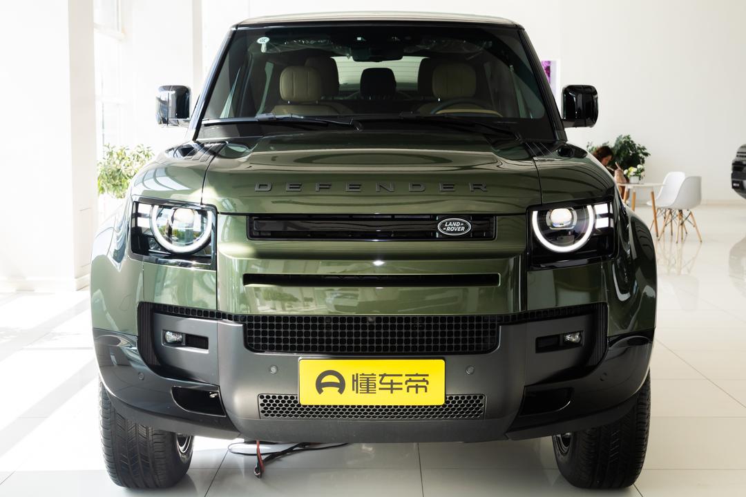 Land Rover Defender 2026, фото 10
