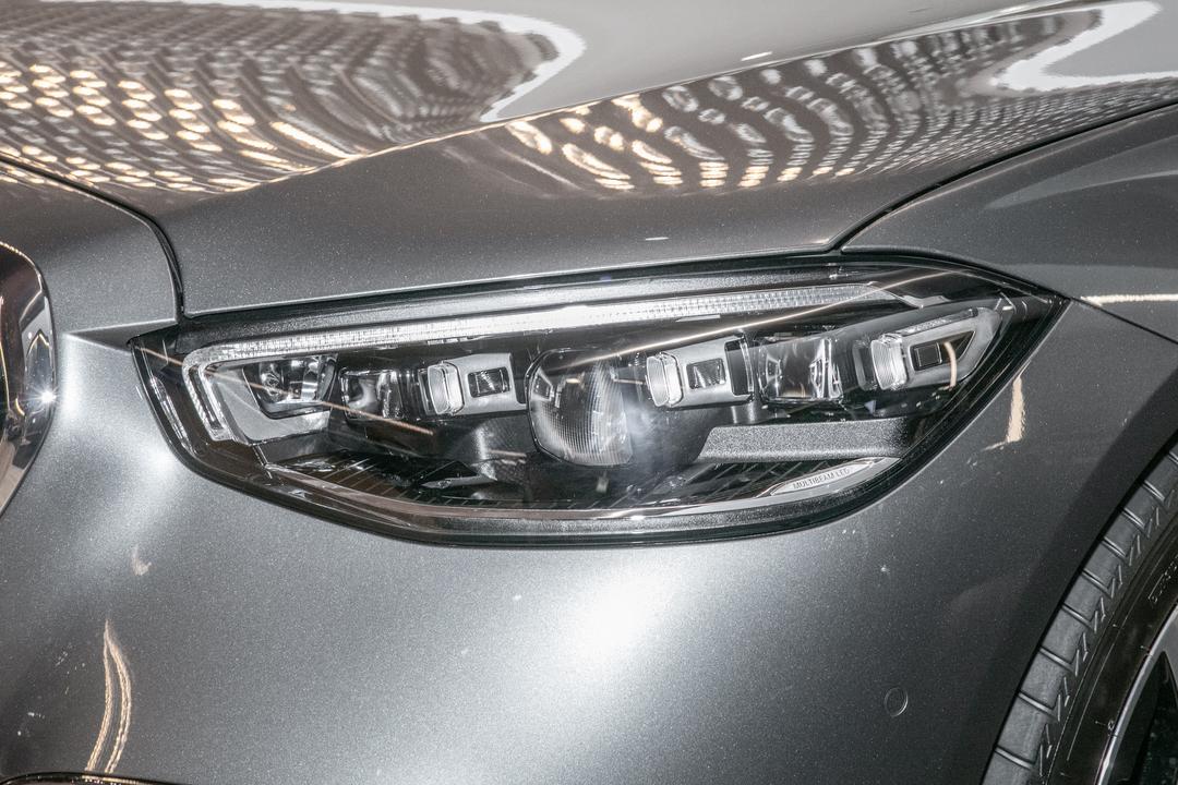 Mercedes-Benz Maybach S-Class 2026, фото 11