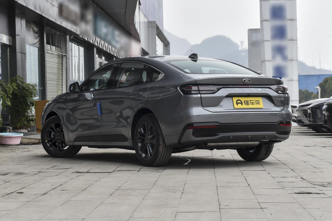 Ford Mondeo 2026, фото 5