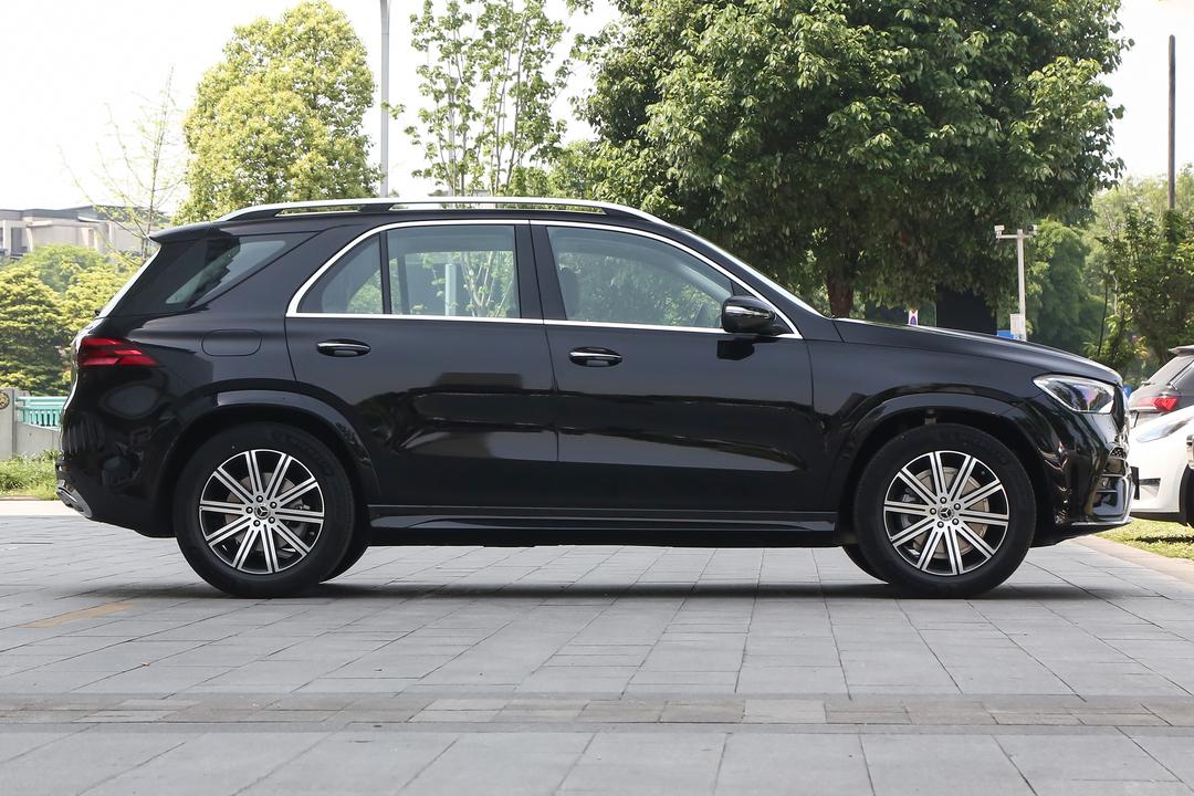 Mercedes-Benz GLE-Class (Европейской сборки) 2026, фото 8