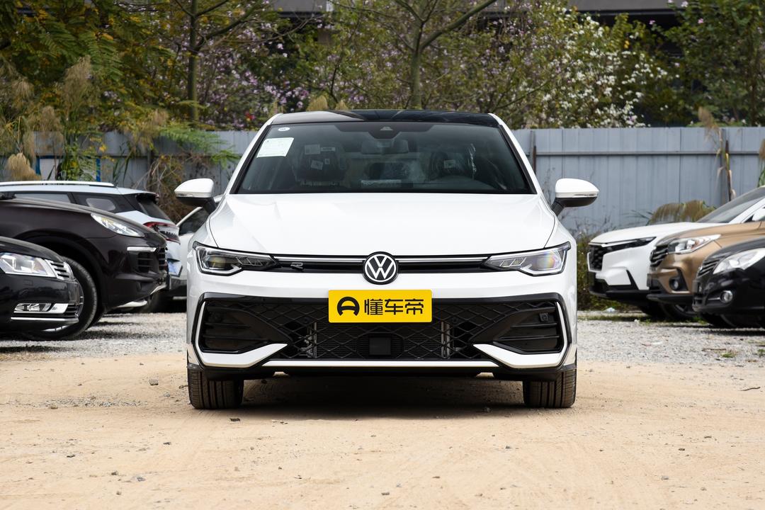 Volkswagen Golf 2026, фото 2