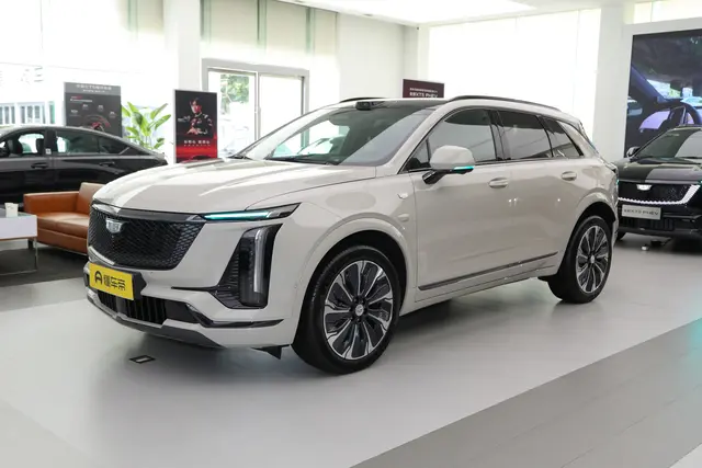 Cadillac XT5 PHEV 2026 — купить из Китая под заказ