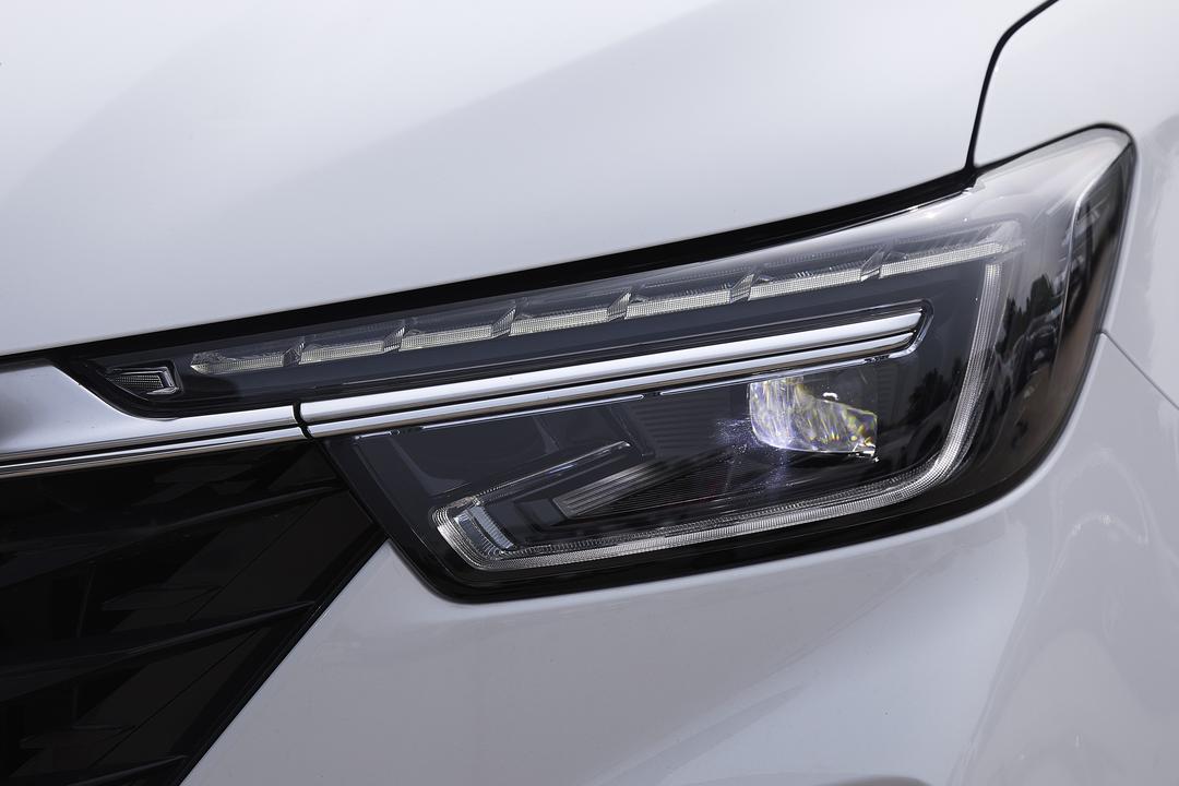 Roewe RX5 2026, фото 14