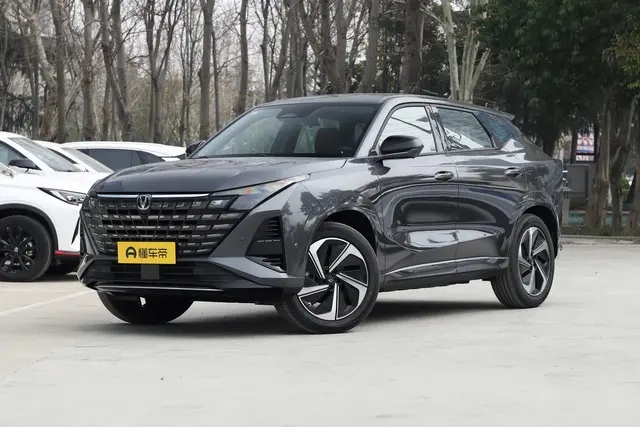 Changan UNI-Z PHEV 2026 — купить из Китая под заказ